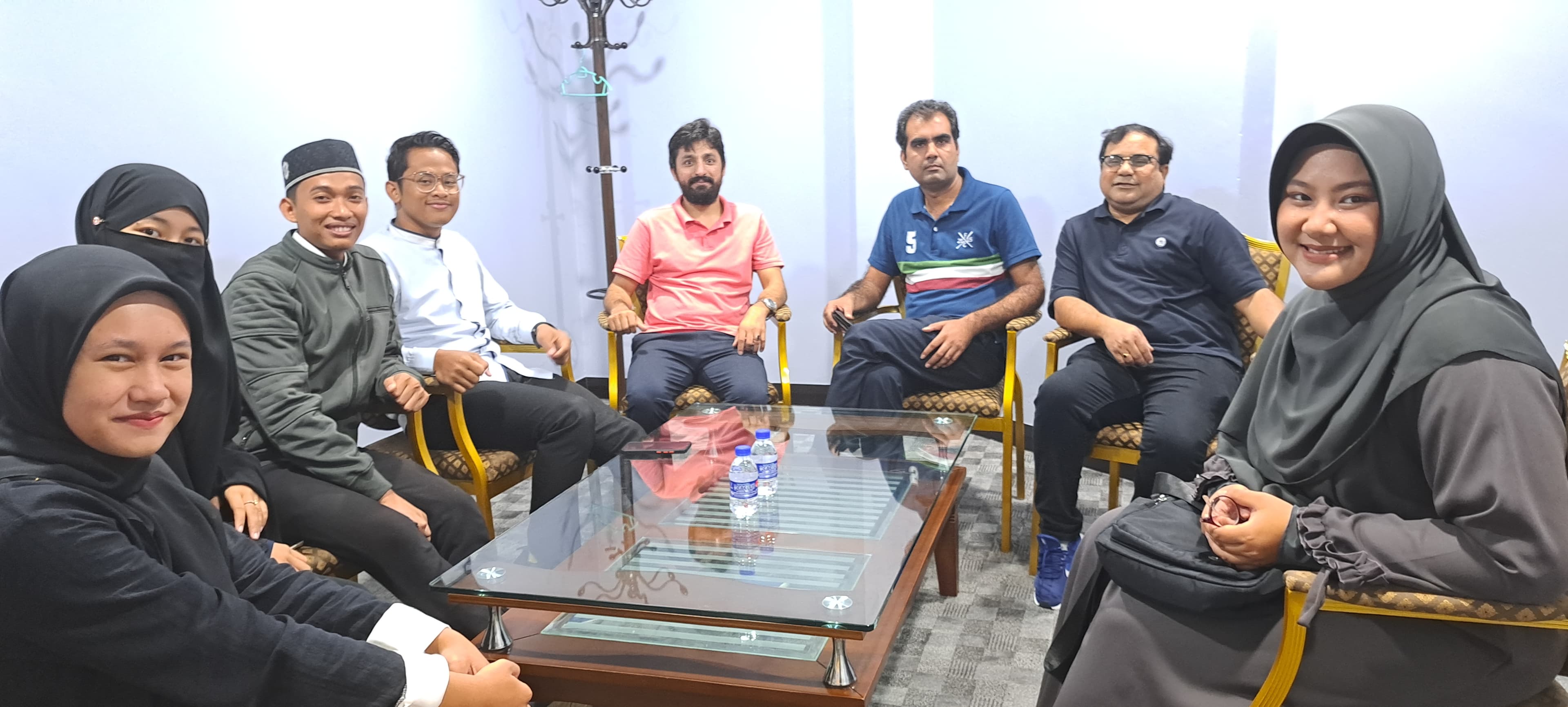 CEERAT professional training workshop — diverse participants in executive education session